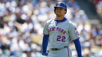 Soto recibe el Premio Juan