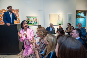 La presidenta Amalia Amoedo, junto