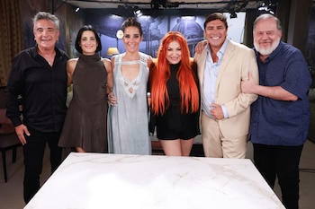 Juana lució su vestido junto