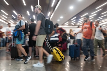 Las demoras desencadenaron largas filas