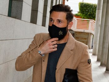 23/04/2021 Antonio David ha roto