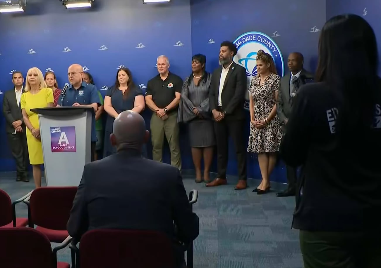 Los distritos escolares atribuyen la calificación “A” a la gestión basada en datos, la personalización de la enseñanza y la capacitación docente (CBS News)