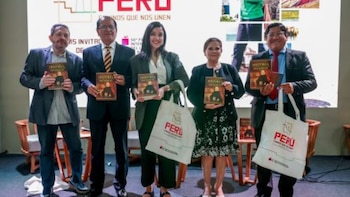 UNMSM impulsa difusión de lenguas originarias y estudios culturales en feria del libro en Argentina. (Foto: Agencia Andina)