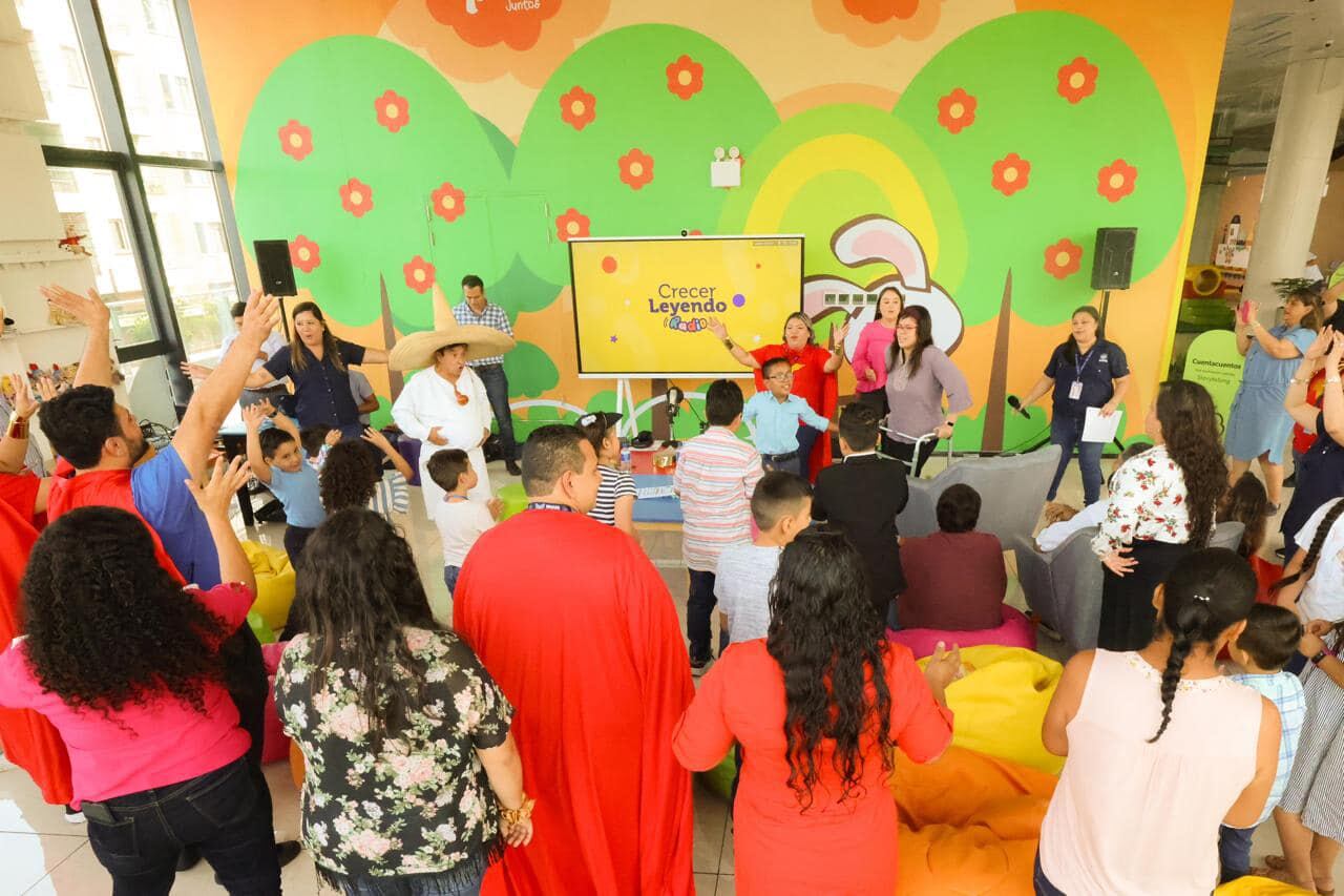 Este espacio cultural no solo prometió revolucionar la vida nocturna intelectual en San Salvador, también ofrece espacios culturales para todas las edades