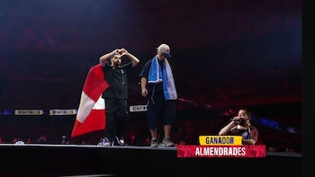 Peruano Almendrades finalista de la Red Bull Batalla 2026 tras vencer a Exe