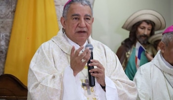 José Domingo Ulloa Mendieta lanzó un enérgico llamado a abrir espacios de diálogo frente a las decisiones críticas que marcarán el futuro de la nación. (Arzobispado)
