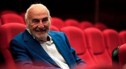 Así llegó Héctor Alterio a España: su viaje al Festival de San Sebastián sin billete de vuelta en el que se convirtió en refugiado