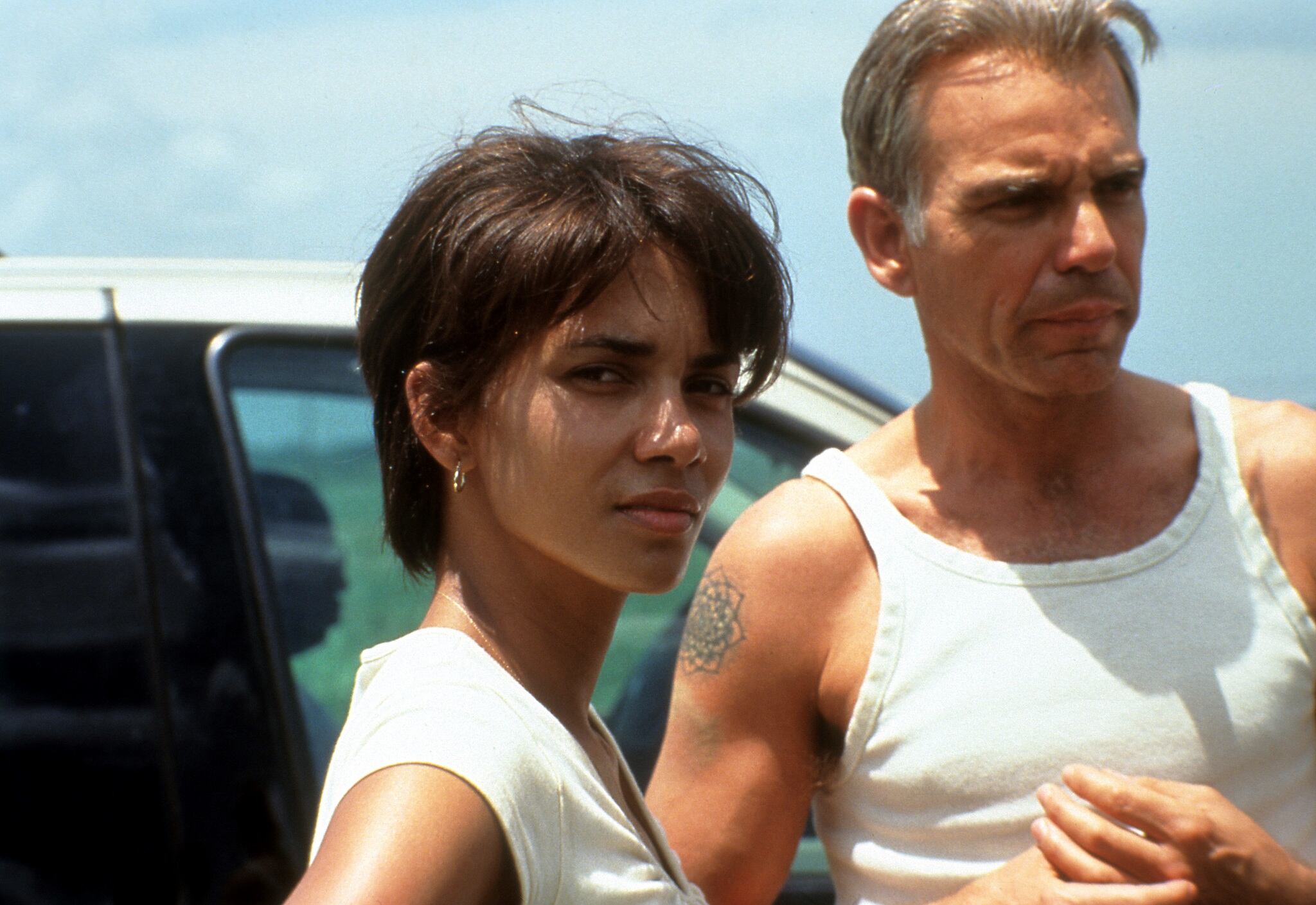 Halle Berry y Billy Bob Thornton en