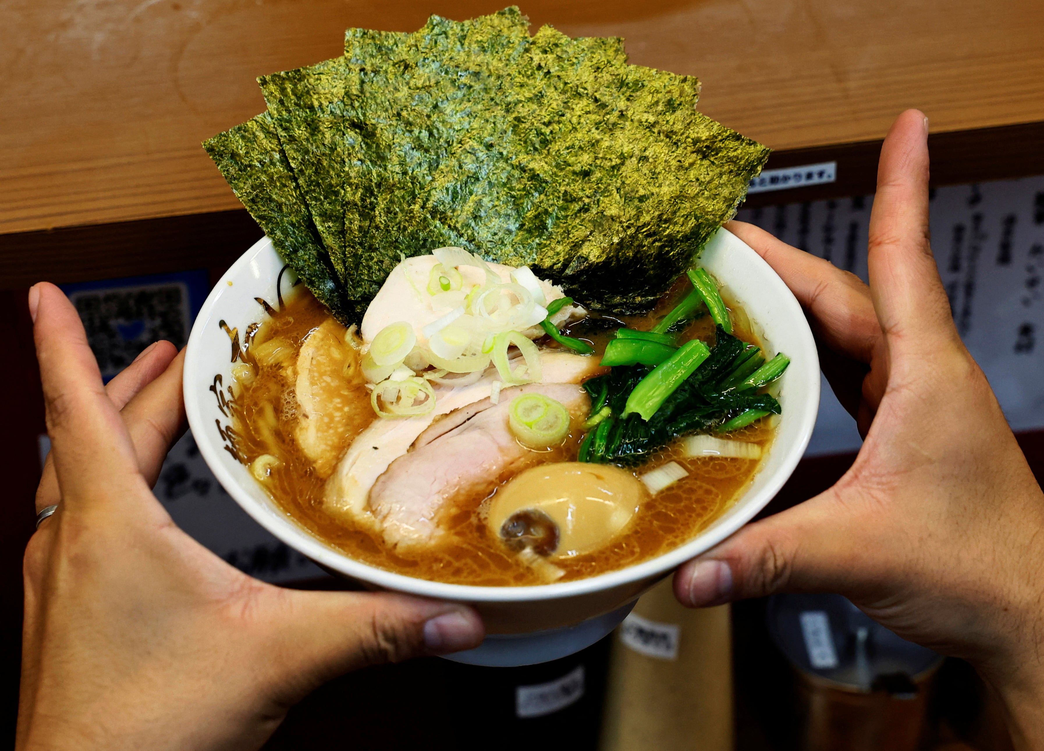Un plato de ramen en un restaurante de Tokio, Japón. (Kim Kyung-Hoon/Reuters)