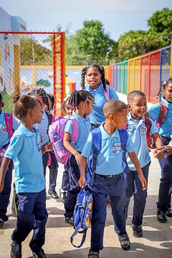 La Unesco destacó que la República Dominicana eliminó la desigualdad de participación entre hogares pobres y ricos en el acceso a la educación preprimaria. (Foto cortesía Ministerio Educación RD)