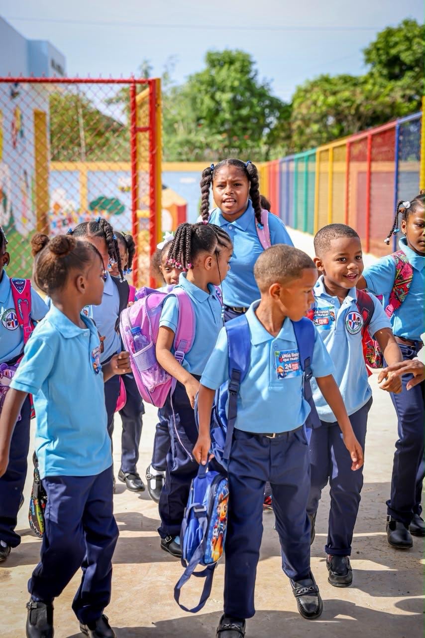 La Unesco destacó que la República Dominicana eliminó la desigualdad de participación entre hogares pobres y ricos en el acceso a la educación preprimaria. (Foto cortesía Ministerio Educación RD)