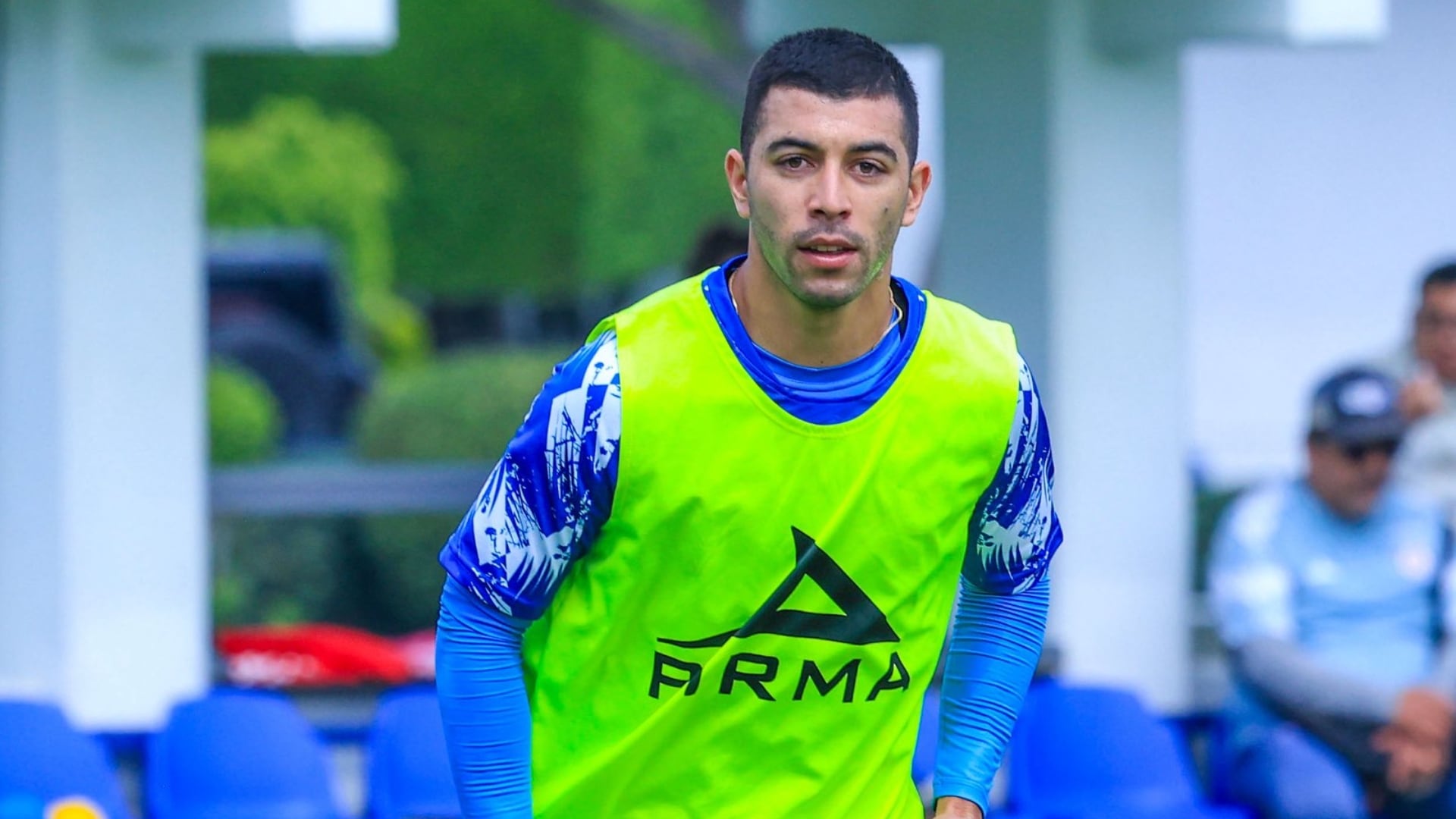 Erik Lira no reportó con Cruz Azul (X@CruzAzul)