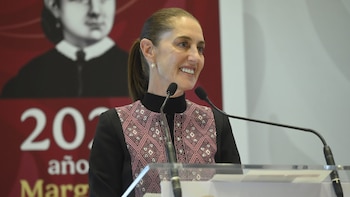 Tren CDMX-Querétaro podría estar listo en segundo semestre de 2027, adelanta Sheinbaum. (Foto: Presidencia)