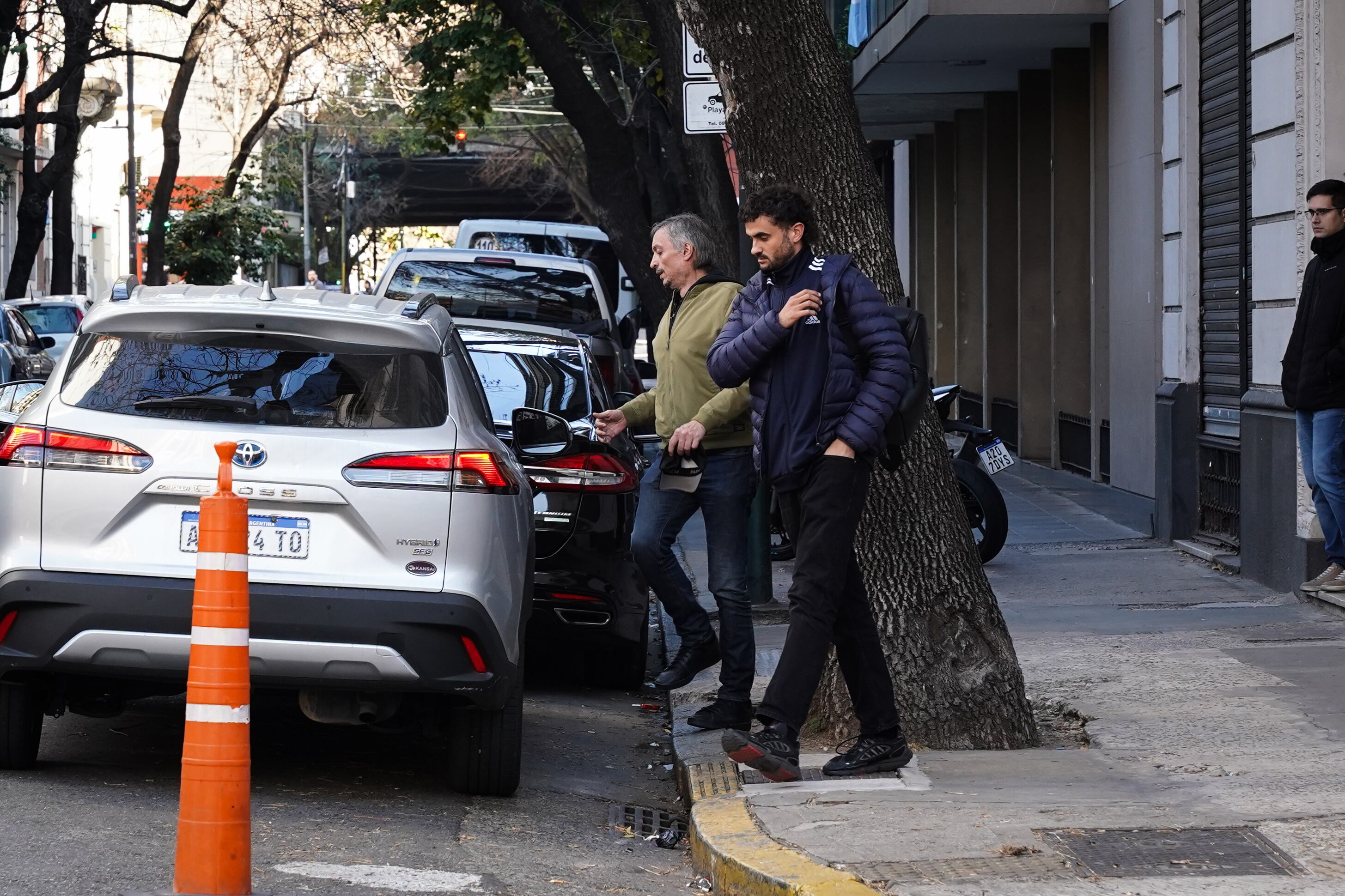 Máximo Kirchner sale el jueves de la casa de su madre