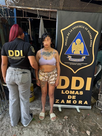 Una joven acusada de integrar