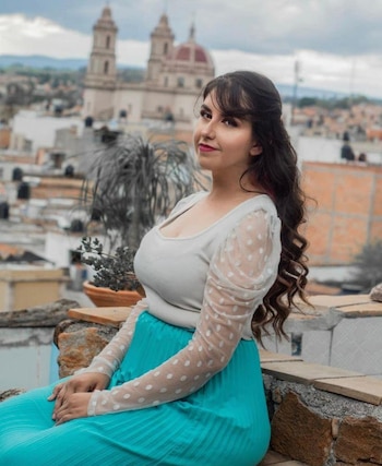 Fotografía de Wendy Mora, escritora