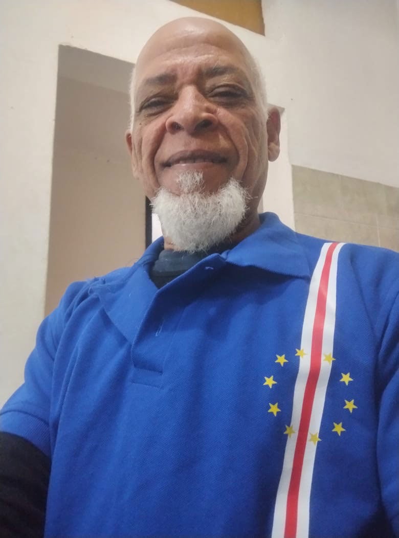 Este viernes, Víctor dijo que va a alentar a la Selección de Cabo Verde