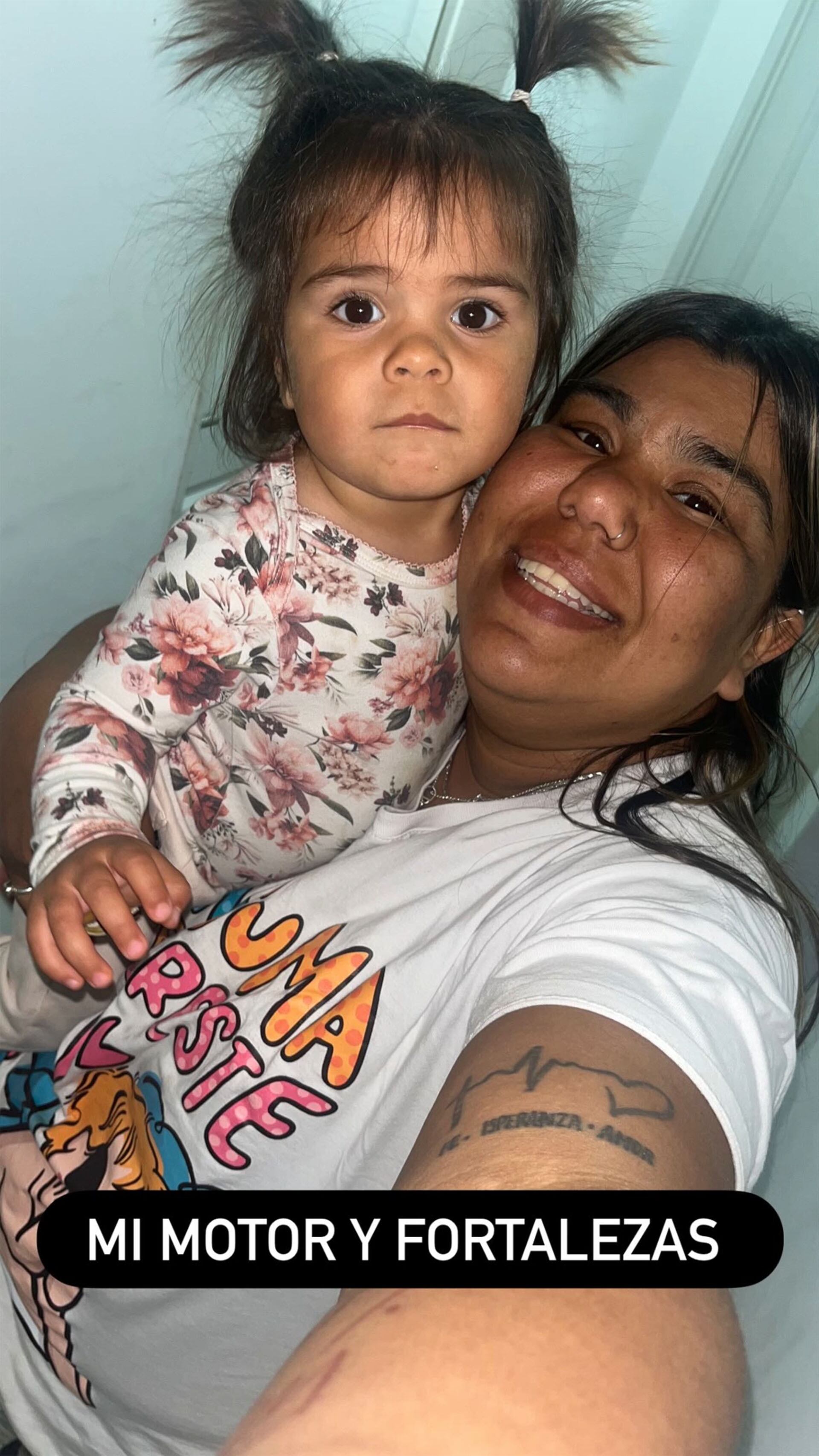 Camilota junto a una de sus sobrinas (Instagram)