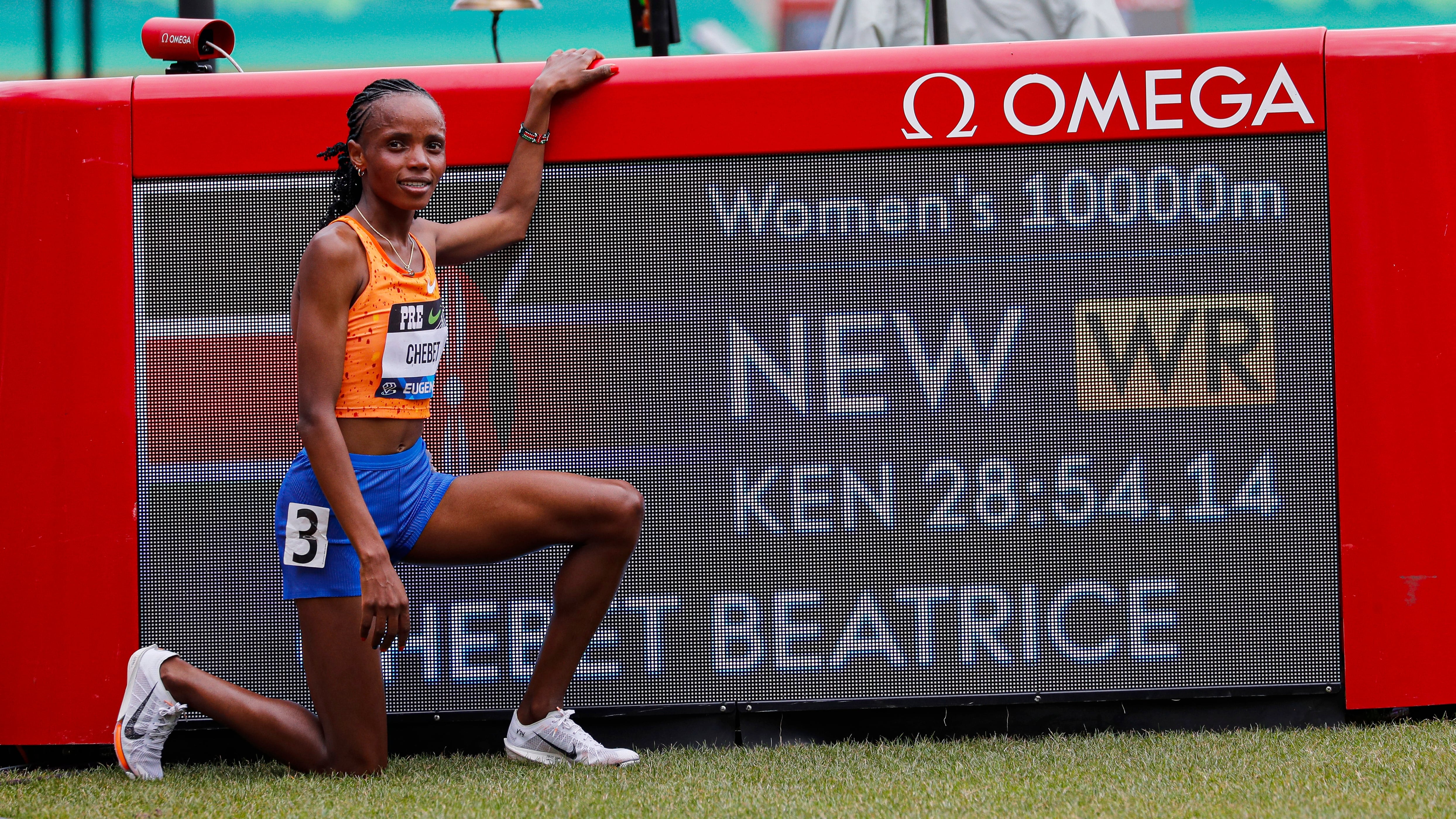 La estructura corporal, la vida a gran altitud, la disciplina y la motivación social se combinan para que los corredores keniatas acumulen victorias (AP Foto/Thomas Boyd)
