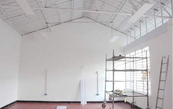 La Secretaría de Educación activó un plan de respuesta integral para evaluar la infraestructura escolar y acompañar a estudiantes, docentes y familias afectadas por el sismo - crédito Alcaldía de Cali