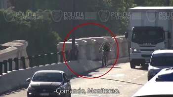 Robó una bicicleta, quedó filmado por las cámaras de seguridad y fue detenido tras ser identificado por uno de sus tatuajes