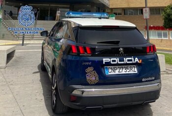 Un vehículo de la Policía Nacional