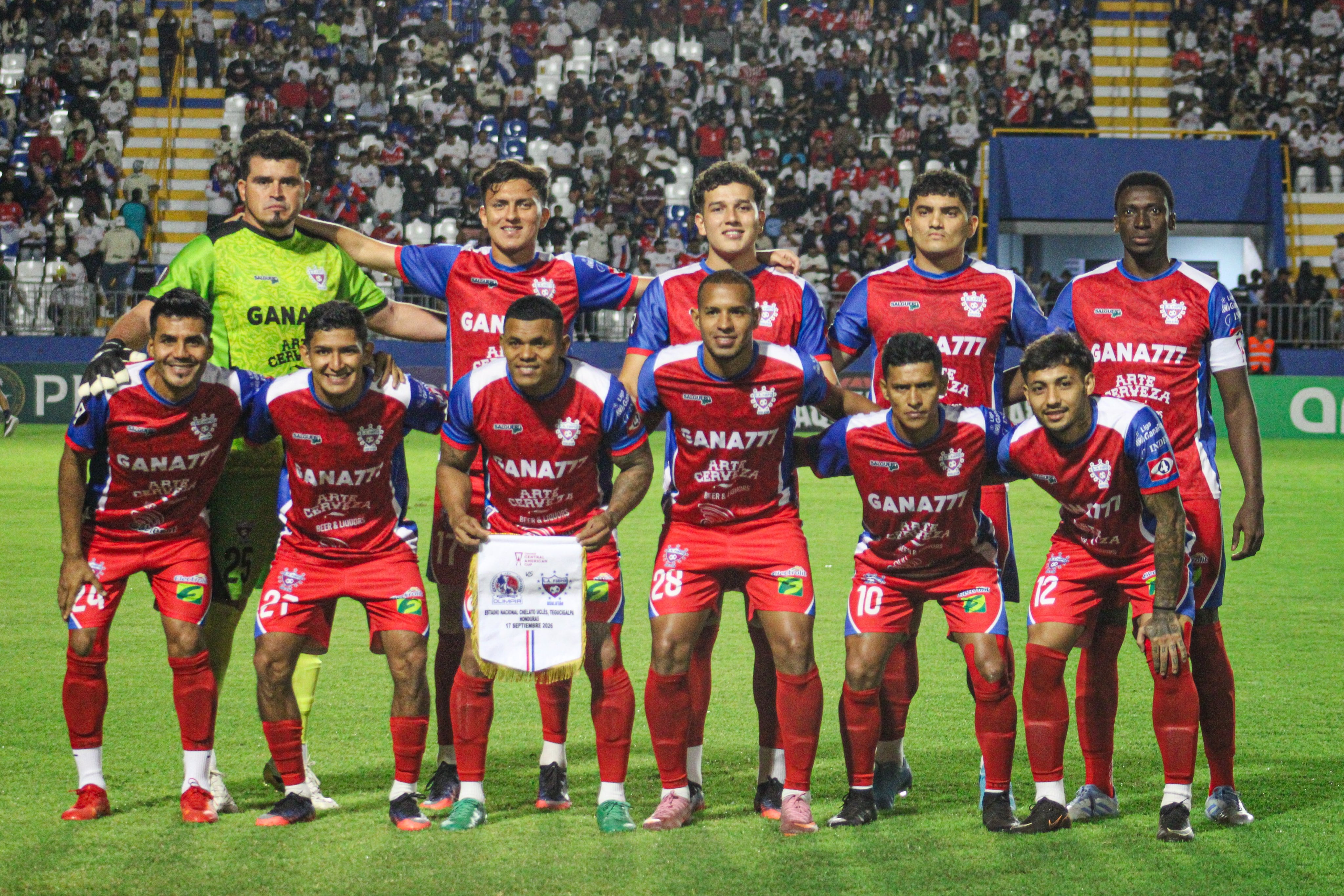 Olimpia impuso su jerarquía de principio a fin y dejó al descubierto las imprecisiones de un Firpo que volvió a tropezar en instancias decisivas (Cortesía: @cdlafirpo_sv).