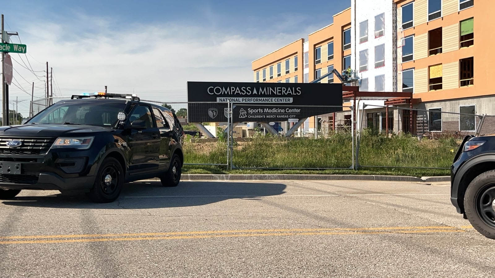 Fuerte custodia policial en el predio de la selección argentina en Kansas City