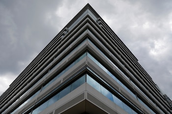 El equipo de ciberseguridad señaló la posibilidad de que el ataque involucrara modelos avanzados de inteligencia artificial (REUTERS/Andrew Kelly)