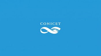 Texto CONICET en mayúsculas blancas y un logo blanco debajo con forma de infinito y un sol radiante sobre un fondo azul.