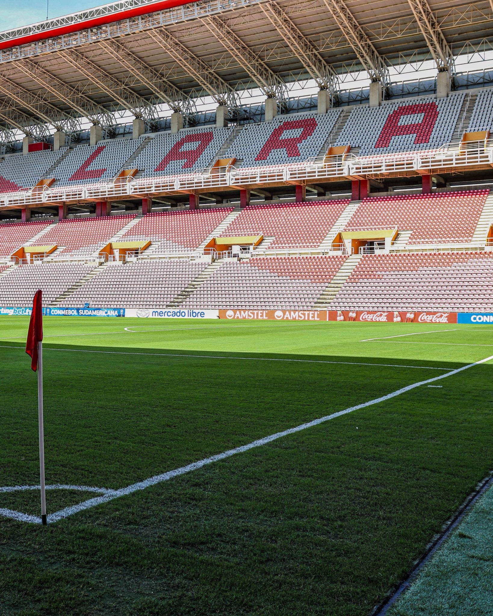 Buen clima y cancha en el estadio Metropolitano de Lara, en Barquisimeto, donde Santa Fe visitará a Caracas por la Copa Sudamericana - crédito Santa Fe
