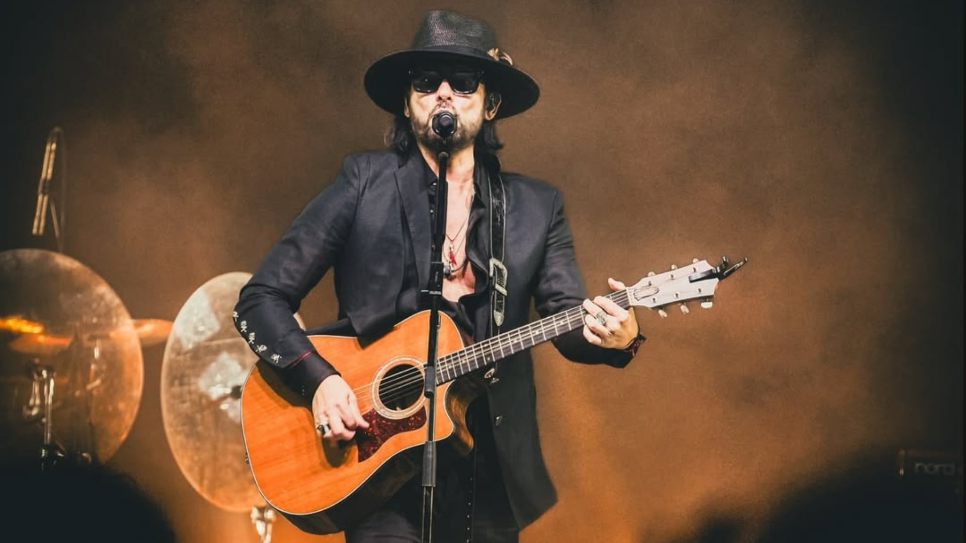 Beto Cuevas, exvocalista de La Ley, interpretará los clásicos de la agrupación chilena en el Concierto de Conciertos - crédito @Beto Cuevas_/Instagram