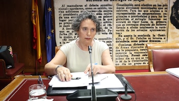 Gertrudis Alcázar, la secretaria de Zapatero, se acoge a su derecho a no declarar en el Senado: “Mi silencio no debe interpretarse como un desaire”