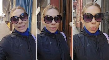 Tres fotos horizontales de una mujer rubia con grandes gafas de sol, cuello de tortuga azul y chaqueta negra Adidas, caminando en un entorno urbano.