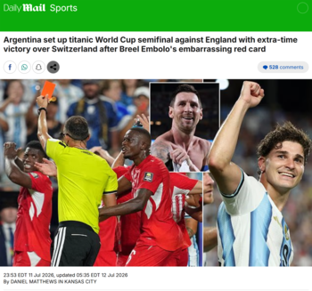 Un árbitro muestra tarjeta roja a un jugador, con otro futbolista en primer plano y dos pequeñas imágenes de Lionel Messi y un jugador argentino celebrando
