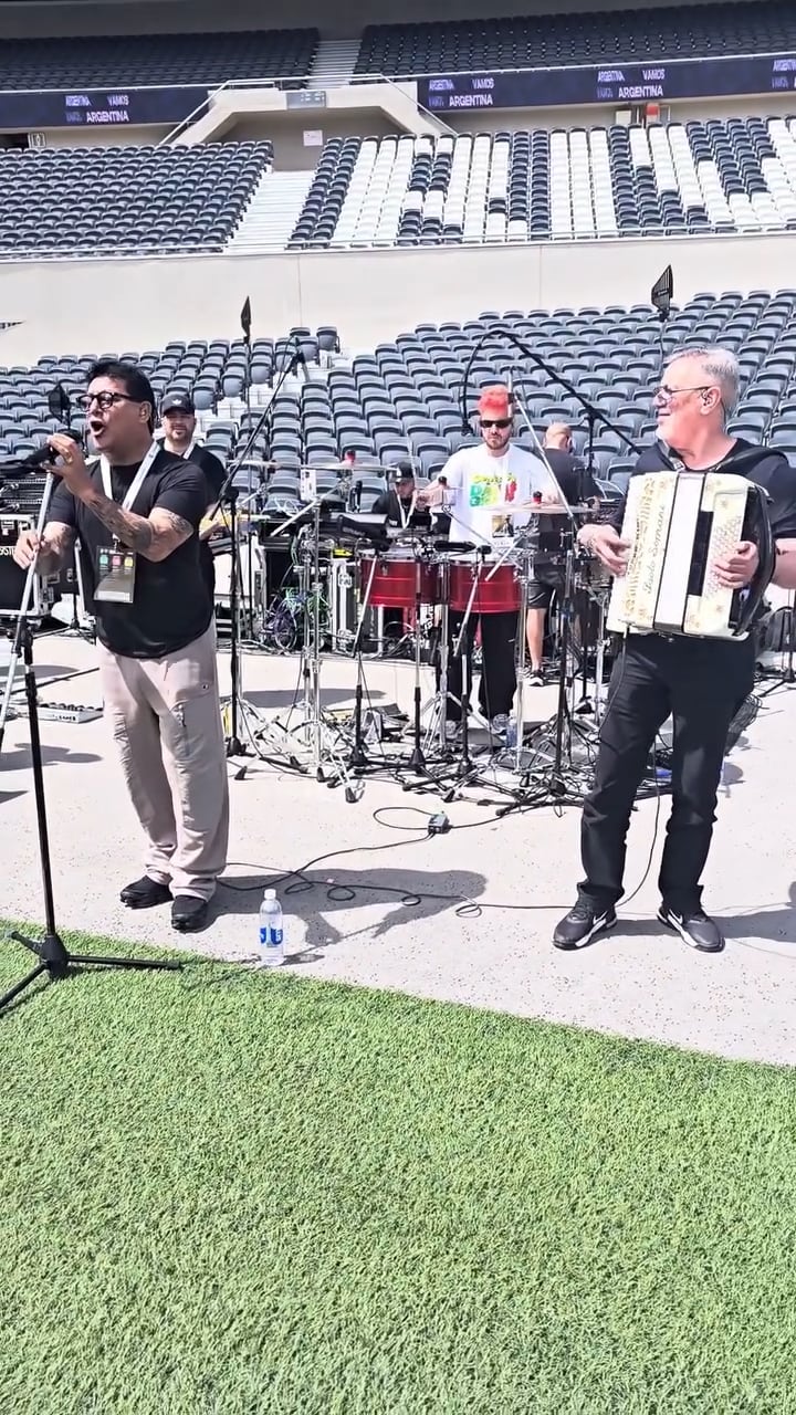 El Grupo Cali ensayando para la despedida de Messi