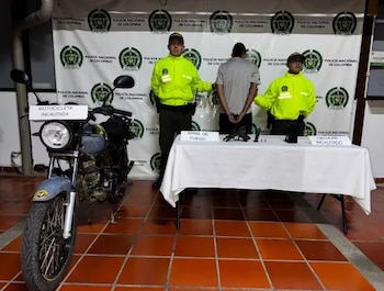El presunto responsable fue capturado por la Policía Metropolitana de Bucaramanga y enviado a un centro carcelario por decisión de un juez de control de garantías. - crédito Policía de Bucaramanga
