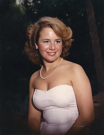 Hilary Sessions aún mantiene esperanza