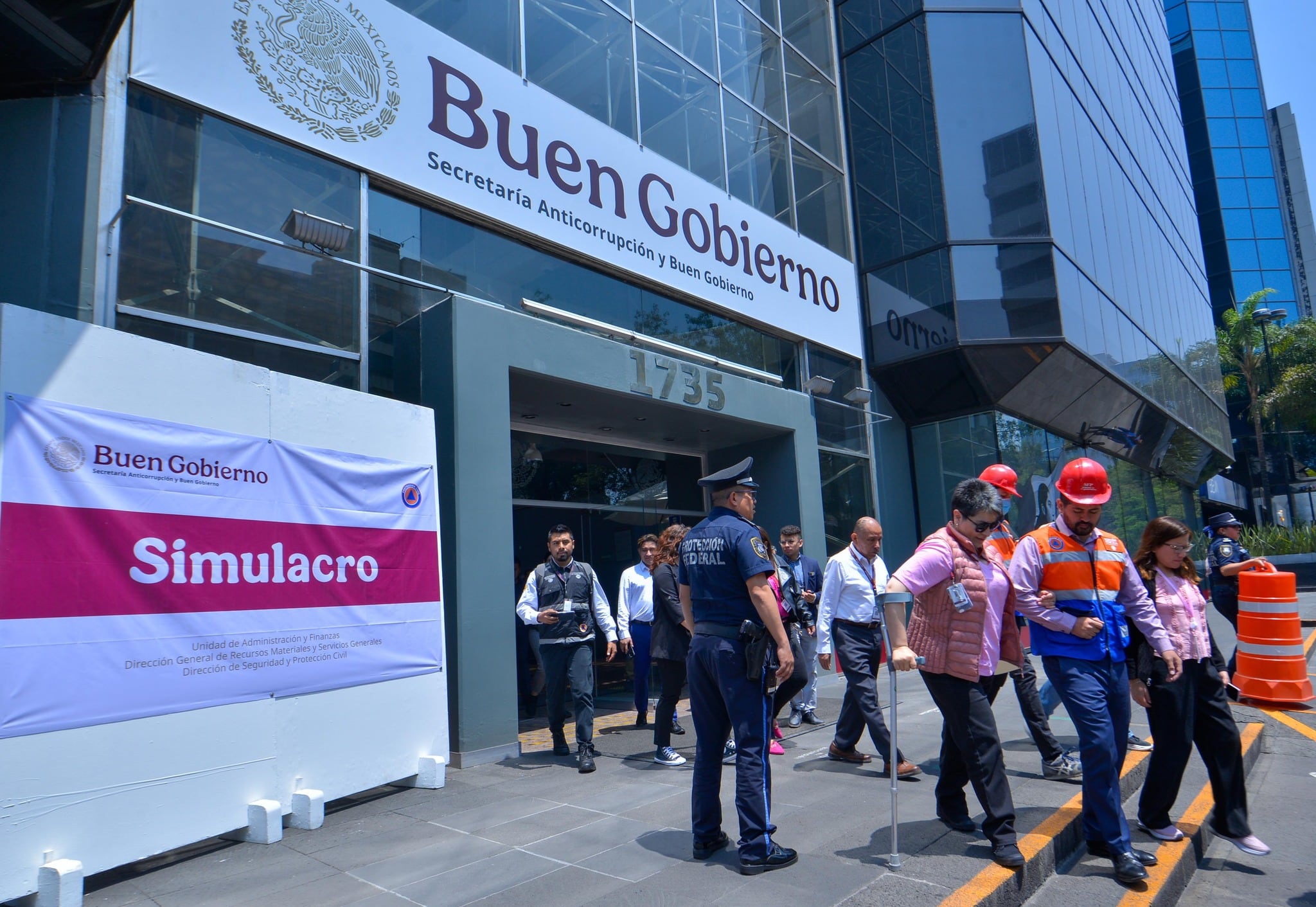 La Secretaría Anticorrupción y Buen Gobierno informó que sanciona a 39 personas servidoras públicas por faltas graves y no graves en dependencias federales. Crédito: Facebook/Secretaría Anticorrupción y Buen Gobierno