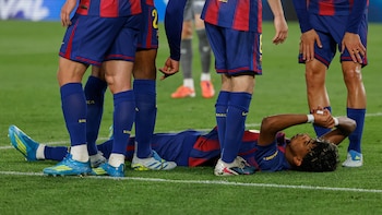 Impacto: Lamine Yamal se lesionó tras patear un penal, pidió el cambio en Barcelona y llegaría con lo justo al Mundial