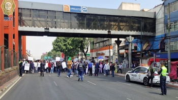 Manifestación Avenida Tlalpan CDMX (@OVIALCDMX/X)