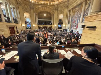 El Congreso suspendió sesiones en