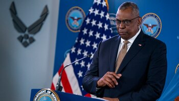 El Pentágono prepara a 2.000