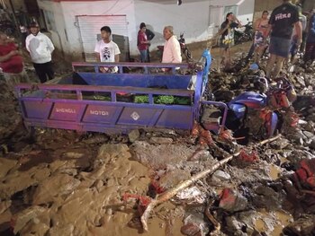 Videos y fotos impactantes del huaico que cayó en Huánuco. (Captura: Facebook)