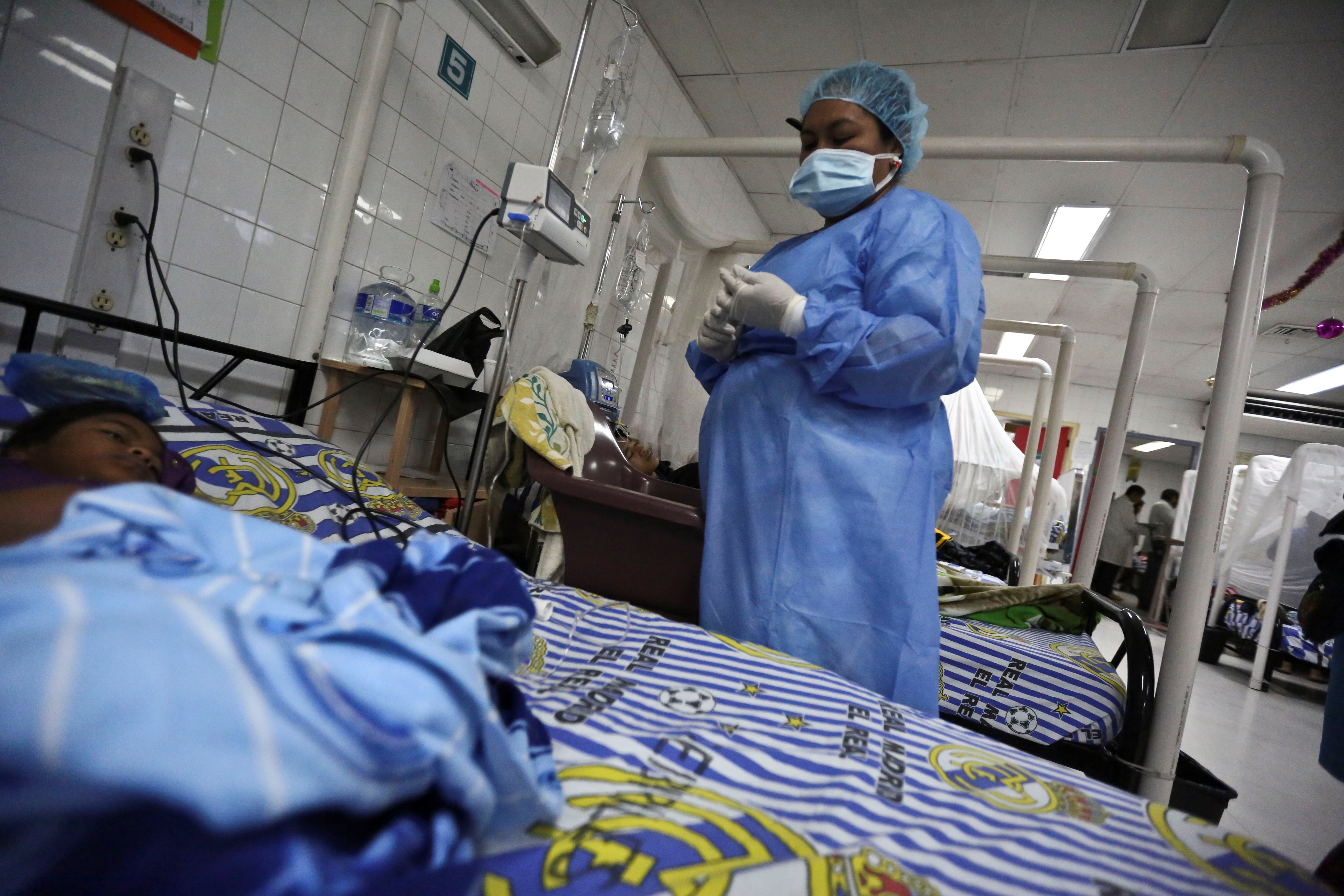 Honduras: tres pacientes permanecen graves por dengue, autoridades piden evitar la automedicación