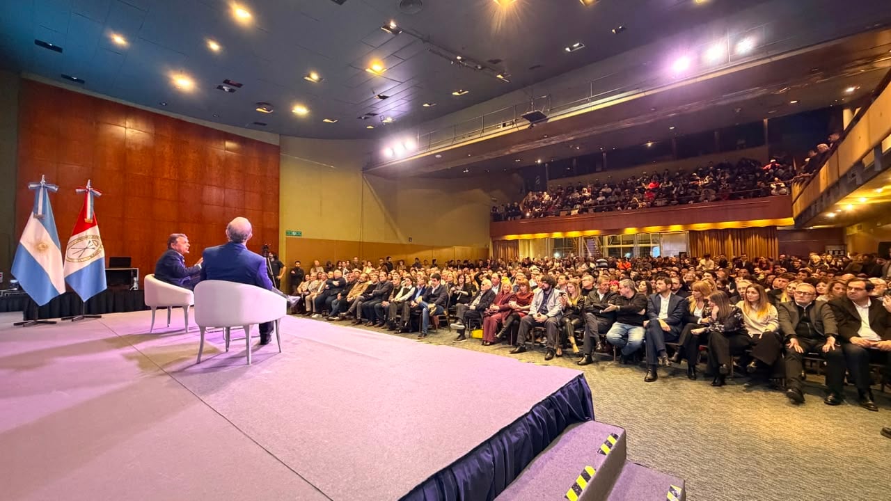 Giuliano pidió por la organización y la unidad del peronismo a nivel nacional y provincial