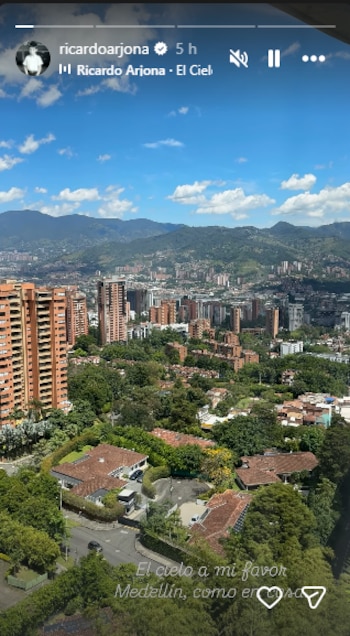 Ricardo Arjona ya está en Medellín para su concierto en el Estadio Polideportivo Sur Envigado, este viernes 24 de julio - crédito @ricardoarjona/Instagram