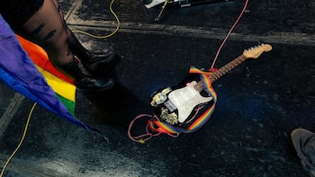 El bajista fue hospitalizado tras