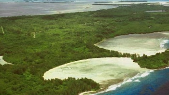 Peleliu, donde la naturaleza convive con cicatrices de la Segunda Guerra Mundial