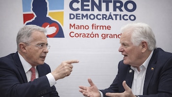 Miguel Uribe Londoño señala a Álvaro Uribe tras su salida del Centro Democrático: “me hicieron trampa, me engañaron y me manipularon”